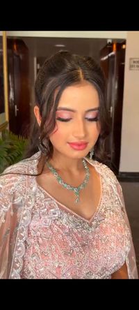 review-image-0-Monika Bhandari Makeup Artistry