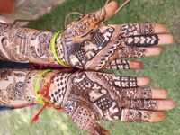review-Yasheen Mehandi Artist