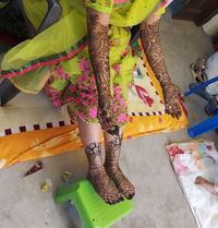 review-image-0-Varsha Makeup & Mehndi Artist