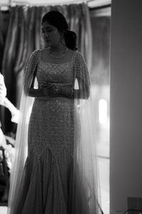 review-Isa by Dolly Wahal