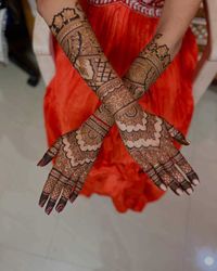review-Lucky Mehandi Art