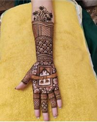 review-image-0-Ankit Mehandi Artist