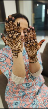 review-Ankit Mehandi Artist