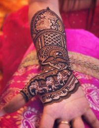 review-Akash Mehandi Arts