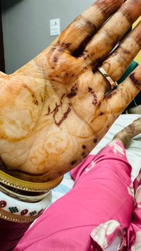 review-image-1-Lucky Mehndi Art