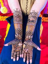 review-image-0-Mehendi Artist Ankita