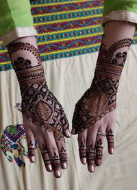 review-Bridal Mehndi by Minal