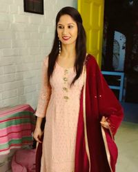 review-Makeover by Harpreet Kaur
