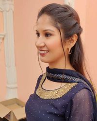 review-Makeover by Harpreet Kaur