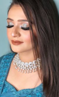 review-Makeup by Anjali AVA