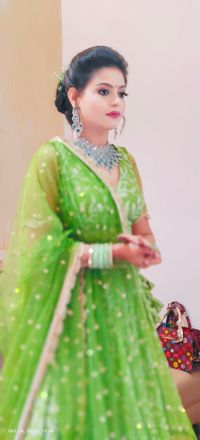 review-Makeup by Anjali AVA