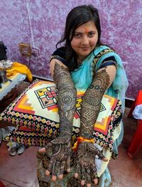 review-Jaipuri Mehndi Art