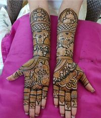 review-image-1-Shivam Mehandi Artist