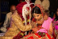 review-Wedding Moments