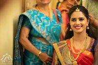 review-Wedding Moments