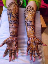 review-image-0-Suraj Mehndi Artist