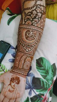 review-image-0-Rohit Mehandi Art