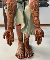 review-image-0-Rohit Mehandi Art