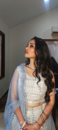 review-Makeup by Priya Pathak