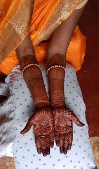 review-Krishna Mehandi Art