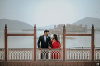 review-The Black Light Photography