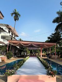 review-The Bark Resort