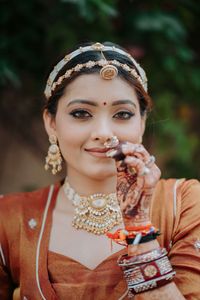 review-Makeup by Gunjaa Saahu