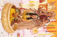 review-Makeup by Gunjaa Saahu