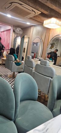 review-Makeup by Tanupreet Kaur