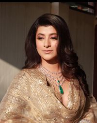 review-Riya Taneja Makeup