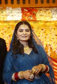 review-Tushar Makeovers