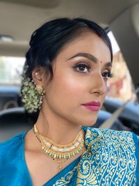 review-Makeup Artist Pritti Bori