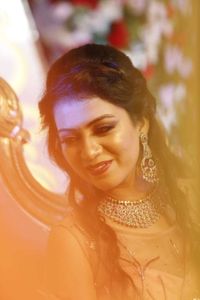 review-Makeup and Hair by Priyanka Baweja