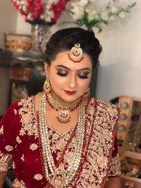 review-Makeup and Hair by Priyanka Baweja