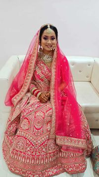 review-Divya Malhotra Makeovers