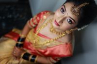 review-Artography