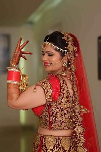 review-Pooja Khurana Makeovers
