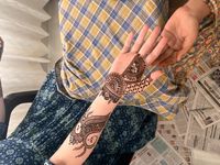 review-image-0-Henna by Razza