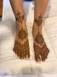 review-Henna by Razza