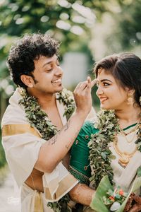 review-Eyebrow Weddings
