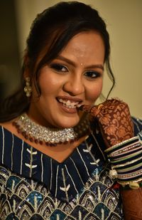 review-image-0-Mugdha's Bridal Studio