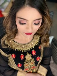 review-Richa Alchiya Makeup Artist and Hairstylist