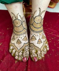 review-Anoop Mehandi Artist