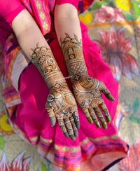 review-Anoop Mehandi Artist