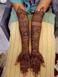 review-Raj Mehandi Artist