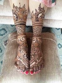 review-Raj Mehandi Artist