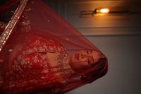 review-The Wedding Snaps
