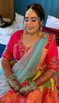 review-Makeup by Muskan Wadhwani