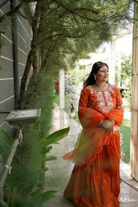 review-Makeup by Kanishka Patel