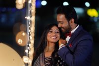 review-Shutter Clicks